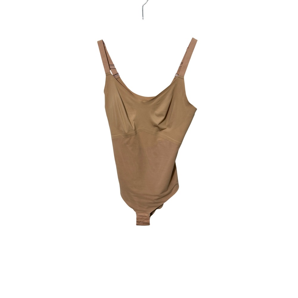 Honeylove Cami Bodysuit Womens Large Beige Petite Shapewear Compression V-Neck